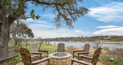 Lakefront, Water Views, Firepit | Drift and Dock