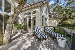 Terrace/patio - Natures Canopy - Hosted by Moore AI Rentals (Fernandina Beach)