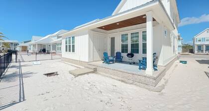 Stylish Coastal Retreat | Pool, Fire Pit, Walk to Dining, Sleeps 14 | BEACHBALL PROPERTIES