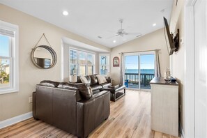 Living area - Private POOL + Stunning Ocean Views in Heart of Surf City! (Surf City)