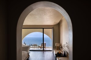 Standard Double Room, Ocean View | Free minibar, desk, laptop workspace, blackout curtains