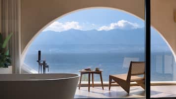 Standard Double Room, Ocean View | Interior