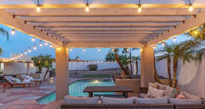 Fountain Hills Splendor: One Story, Pvt Pool, Putting Green, Fire Pit, Near Hiking/Biking & Golf