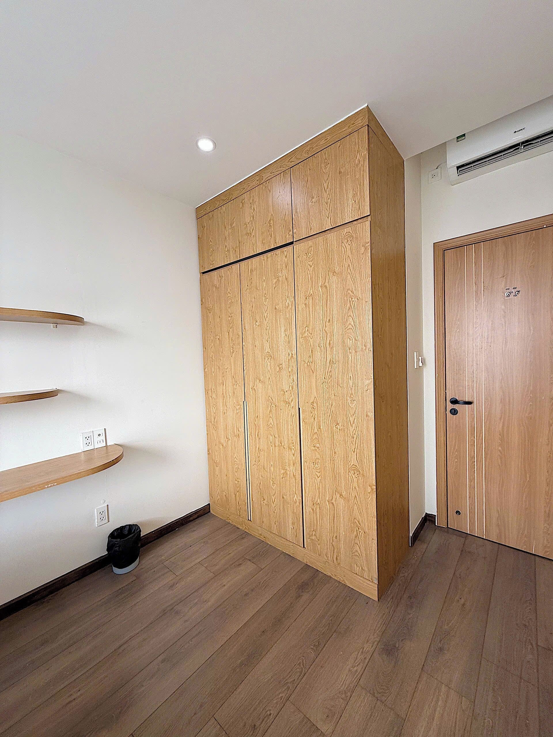 Deluxe appartement, balkon, uitzicht op stad | Interieur