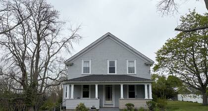 Roomy Coastal Home with Central AC – Perfect for Big Families