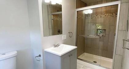 Roomy Coastal Home with Central AC – Perfect for Big Families