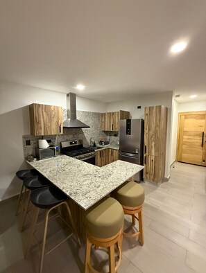 Fridge, microwave, oven, stovetop