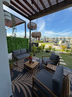 Terrace/patio - Villa Caribe Vista Cana | Poolside Retreat · 2BR 2.5 Bath (Punta Cana)