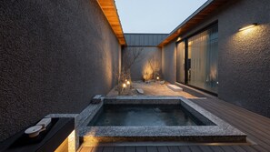 Damwha | Premium bedding, blackout drapes, soundproofing, free WiFi - Mungyoeng Sadamjae (Mungyeong)