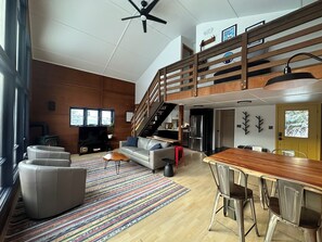 Living area - Cozy Mountain Ski Cabin with Modern Comforts (Anchorage)