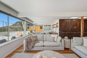 Interior - Bunkers at Seven Mile | Sleeps 12 (Seven Mile Beach)