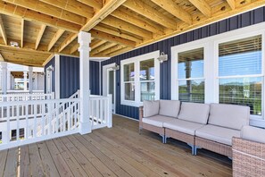 Property grounds - Brand-New Beach Paradise Steps From Shore (Ocean Isle Beach)