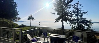 Private Beach Front Executive Home