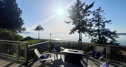 Private Beach Front Executive Home