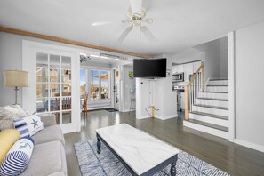 TV - Blue Tide Retreat Steps from Private Beach (Mashpee)
