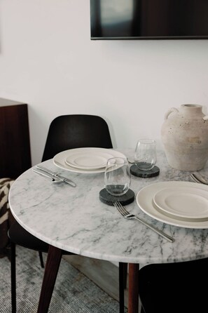 Dining - Beautiful studio on the Jordanelle, with gym, hot tub, bike storage, yoga studio (Park City)