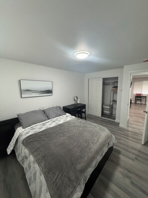 1 bedroom, WiFi, bed sheets - Serene 1-bedroom apartment in Seattle perfect for your getaway (Seattle)