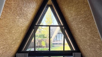 Vila standard, sacada, vista para o jardim | Parte interna