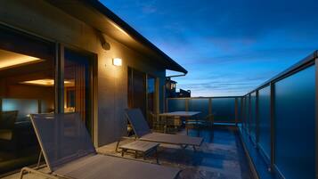 Suite | Balcony