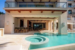 Pool - Rise and Dive - 3BR -  Beach Front Private Terrace (Isla Mujeres)