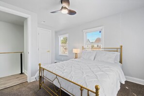 4 Schlafzimmer, Bügeleisen/Bügelbrett, WLAN, Bettwäsche