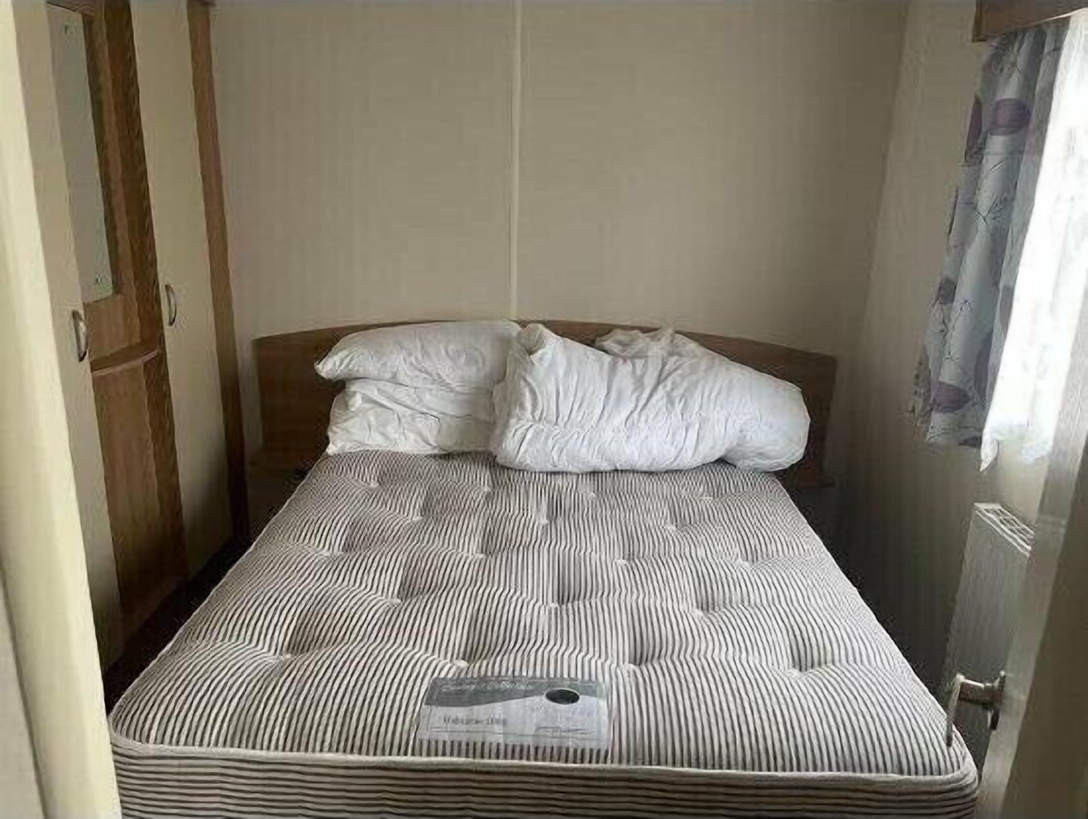 2 bedrooms, individually decorated, individually furnished, free WiFi