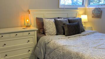 3 bedrooms, WiFi (free), bed sheets