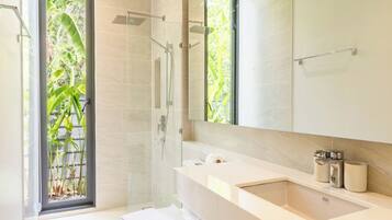 Hair dryer, bidet
