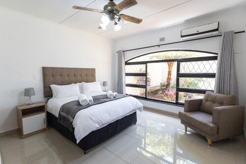 Spacious And Bright | Terrace | BBQ