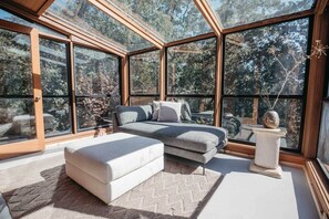 Living area - Skog Dom | Retreat in the Trees | Hot Tub | Auburn (Placer County)