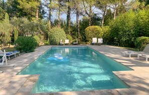 Beheizter Pool