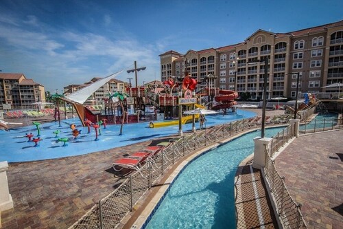Cozy 2-bedroom apartment at Westgate Town Center Resort & Spa near Disney World