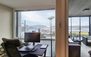 Interior - 1 bedroom awesome apartment in Jørpeland (Jørpeland)