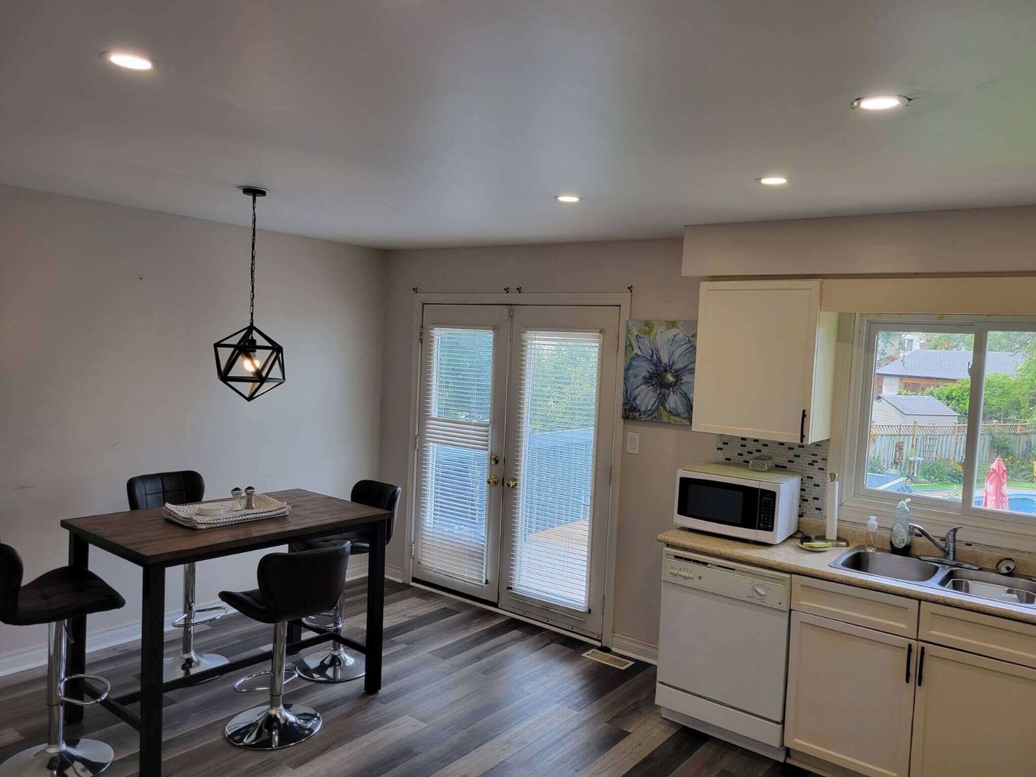 House, 5 Bedrooms, Fireplace | Private kitchen