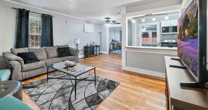 Enjoyable 3-bedroom cottage with AC in charming Hattiesburg