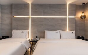 Habitación Premium con 2 camas individuales, no fumadores, vistas a la ciudad | Ropa de cama de alta calidad y edredones de plumas