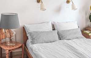 Room - Beautiful home in Myslenice with WiFi (Myslenice)