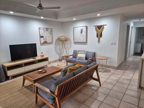 Centrally located to Noosa river - 14/7 Howard Street