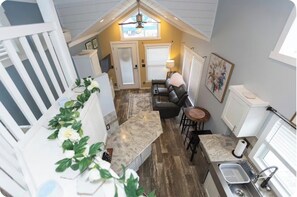 Interior - Lovely Blossom Bungalow in Jacksonville (Jacksonville)