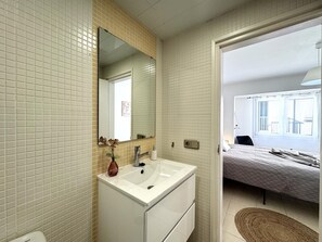 Bathroom - Charming house in the heart of the old town of l’Escala (l'Escala)