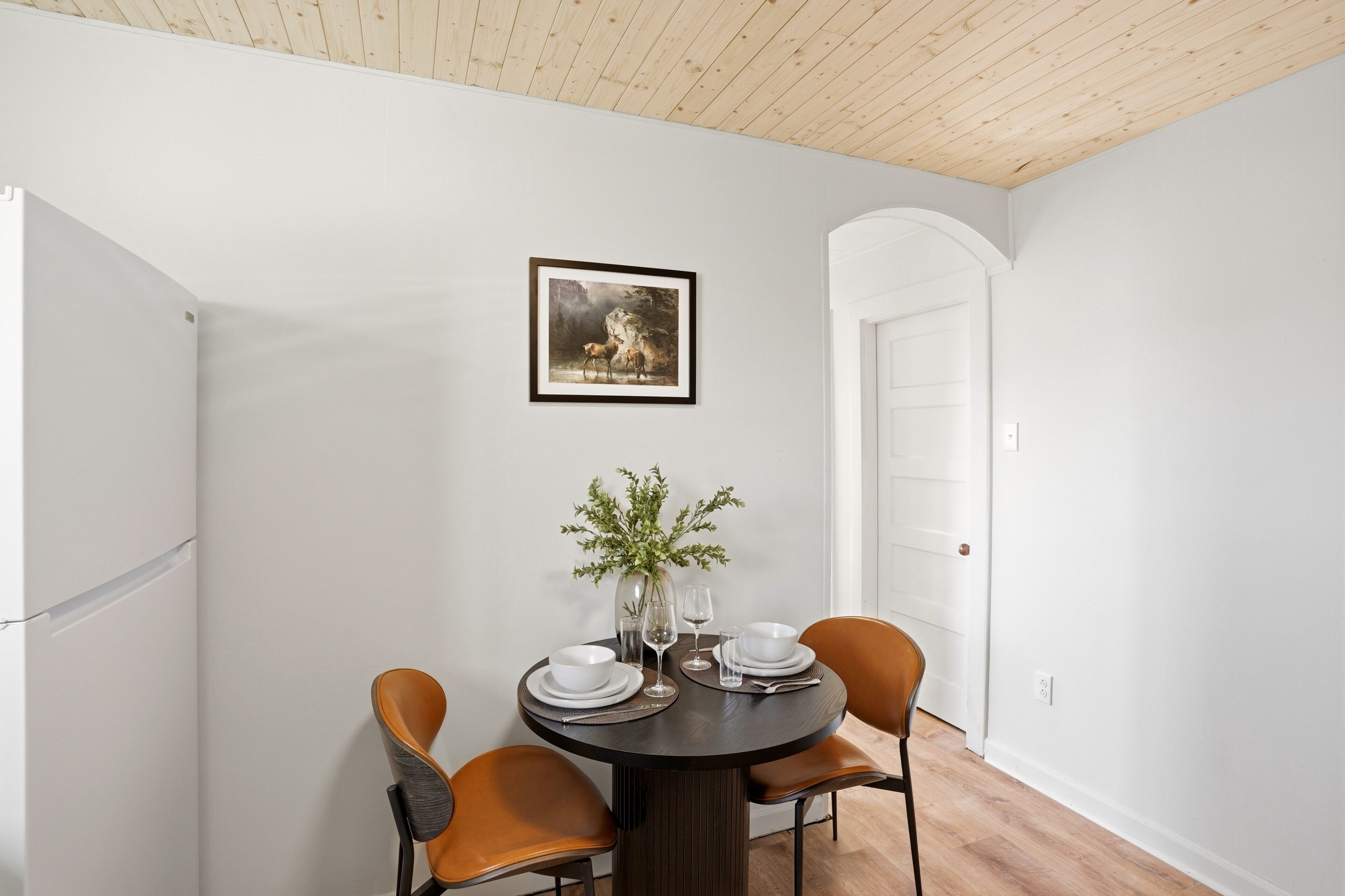 Superior Apartment | Private kitchen | Fridge, oven, stovetop, coffee/tea maker