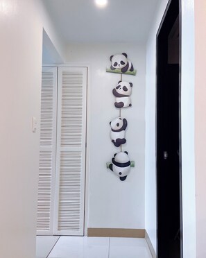 Suite familiar, 3 habitaciones, vista a la bahía | Interior