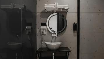 Deluxe Room | Bathroom