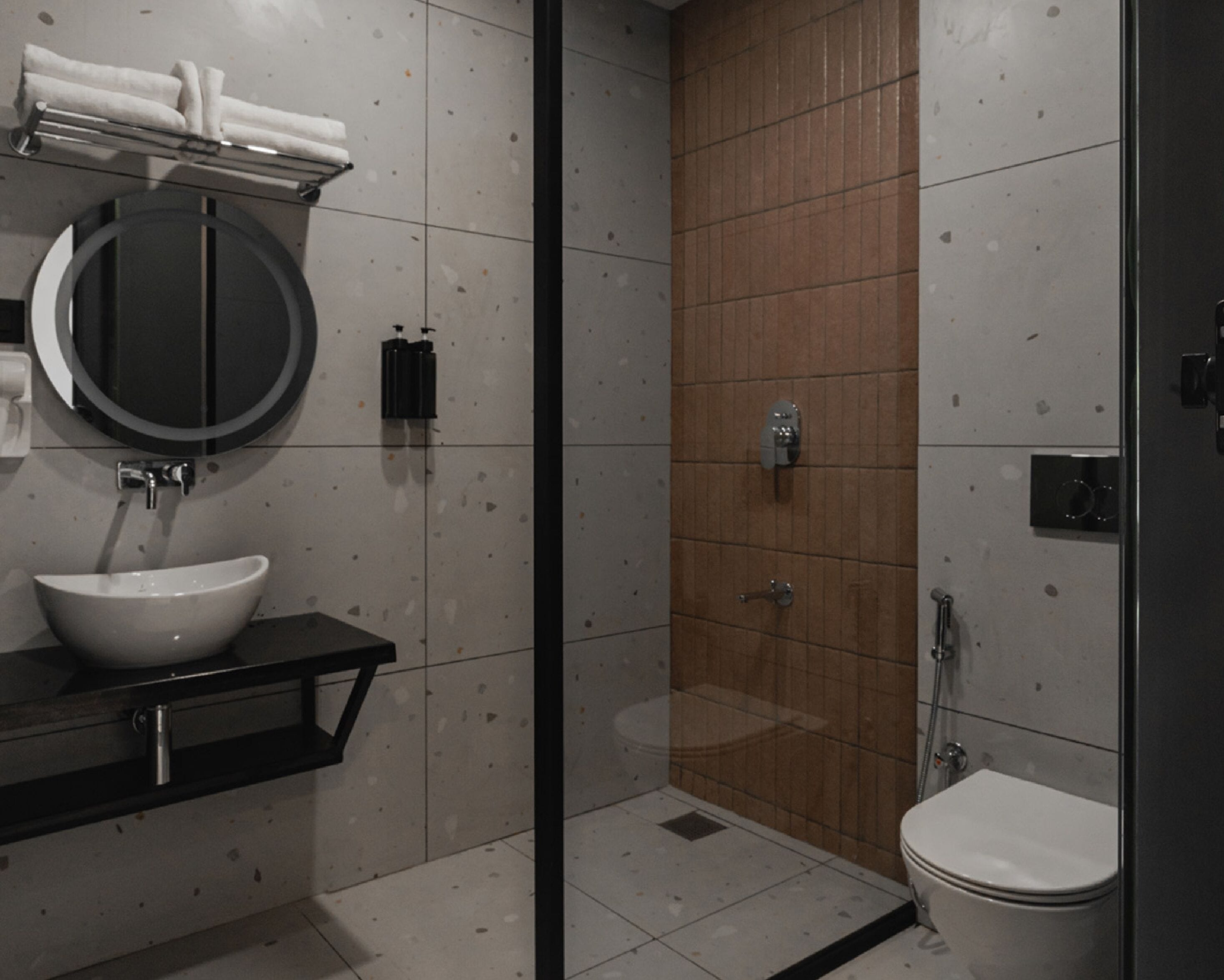 Chambre Deluxe | Salle de bain | Douche, serviettes fournies, savon, shampooing