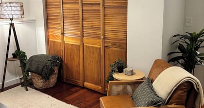 Fantastic 1-bedroom townhome in Spokane perfect for your getaway