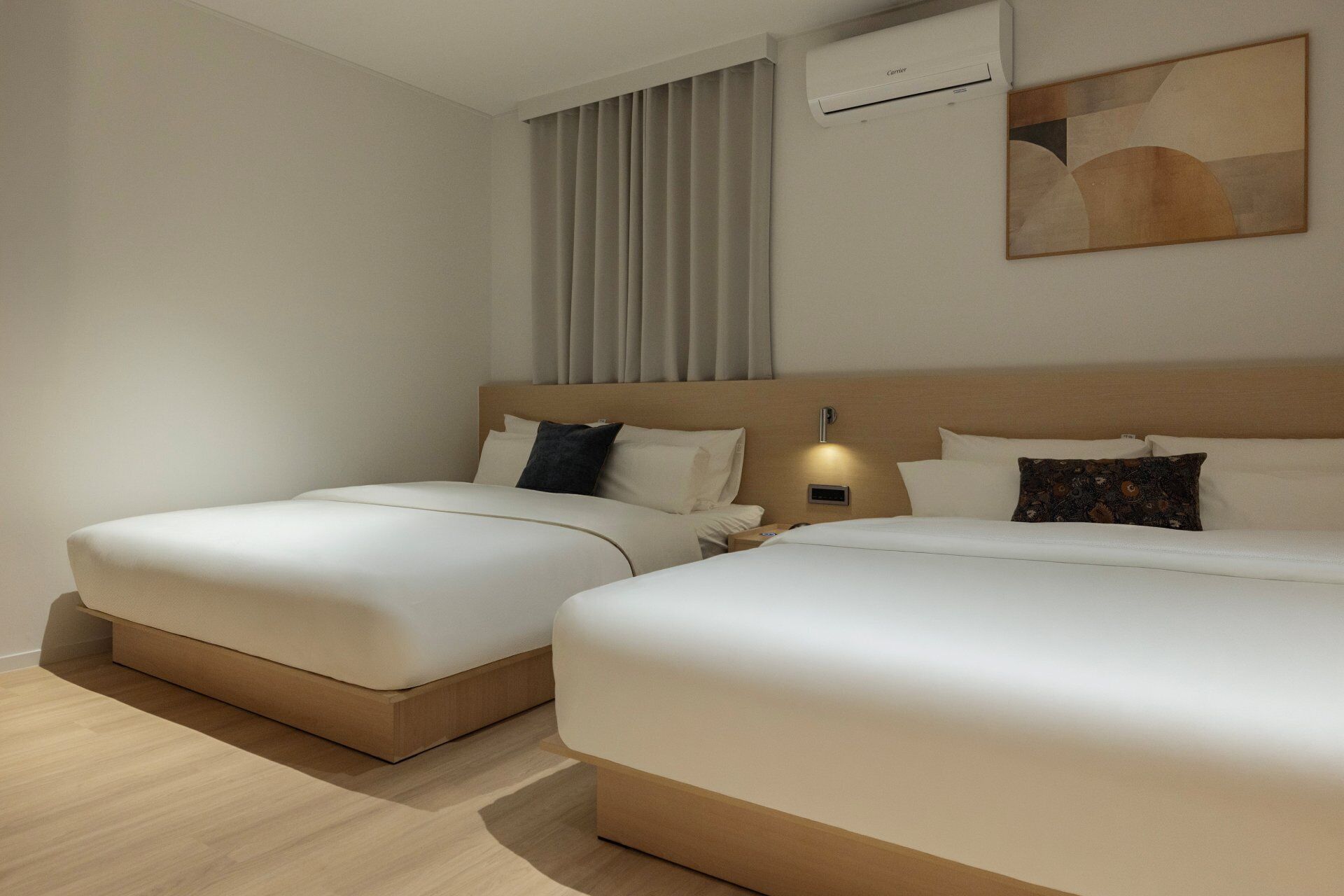 Twin Sauna | Escritorio, espacio para trabajar con un portátil, cortinas opacas