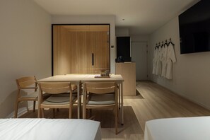 Signature Twin Room | Dining - Anook Hotel Seonhwa (Daejeon)