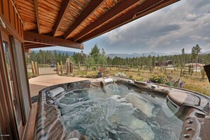 Bain à remous extérieur