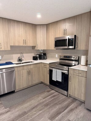 House, 2 Bedrooms, Smoking | Interior - Cozy and Comfortable (Calgary)