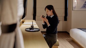 Business Room | Individually decorated, individually furnished, desk, laptop workspace - Mitasuya Ryokan Hotel by Anook Suwon Ingye (Suwon)